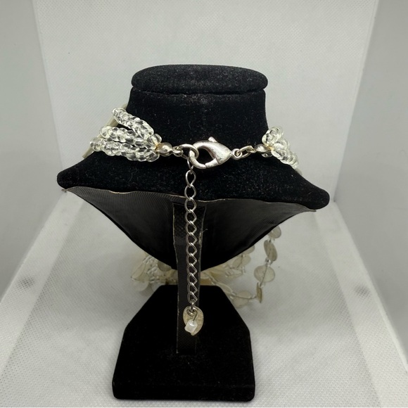 Vintage Coldwater Creek Ivory 3-Strand Button and Bead Necklace, Shell Pendant - Picture 5 of 5